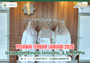 Inspiratif! Ustadzah Emilia Dinobatkan sebagai Pegawai Terbaik Januari 2026