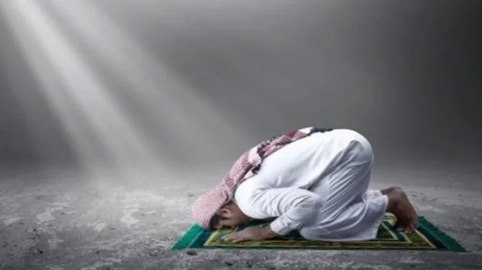 64fee9ca7f868-buya-yahya-jelaskan-hukum-berdoa-lama-saat-sujud-dalam-shalat_1265_711
