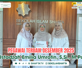 Inspiratif! Ustadzah Emilia Dinobatkan sebagai Pegawai Terbaik Desember 2025
