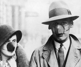 masker-wajah-dari-abad-ke-abad-dari-wabah-mematikan-polusi-lalu-lintas-hingga-menghindari-fans